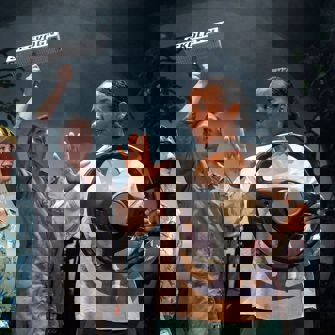 Muntert og eftertænksomt.